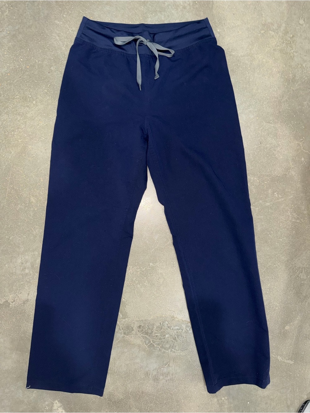 Figs Livingston scrub pants size SP